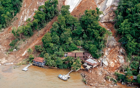 Defesa Civil aprimora assistência a regiões atingidas por desastres naturais